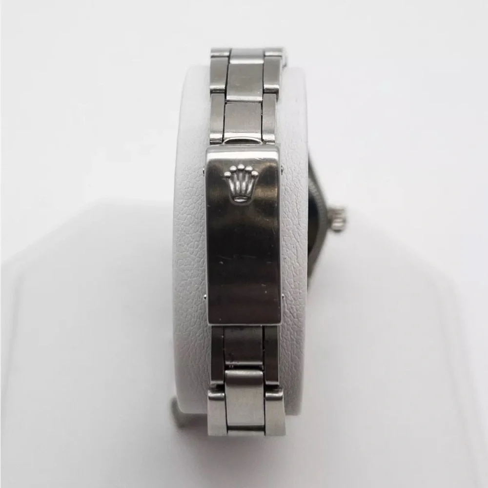 Authentic and genuine ROLEX with all genuine EMERALDS and DIAMONDS surrounding. - Picture 4 of 8